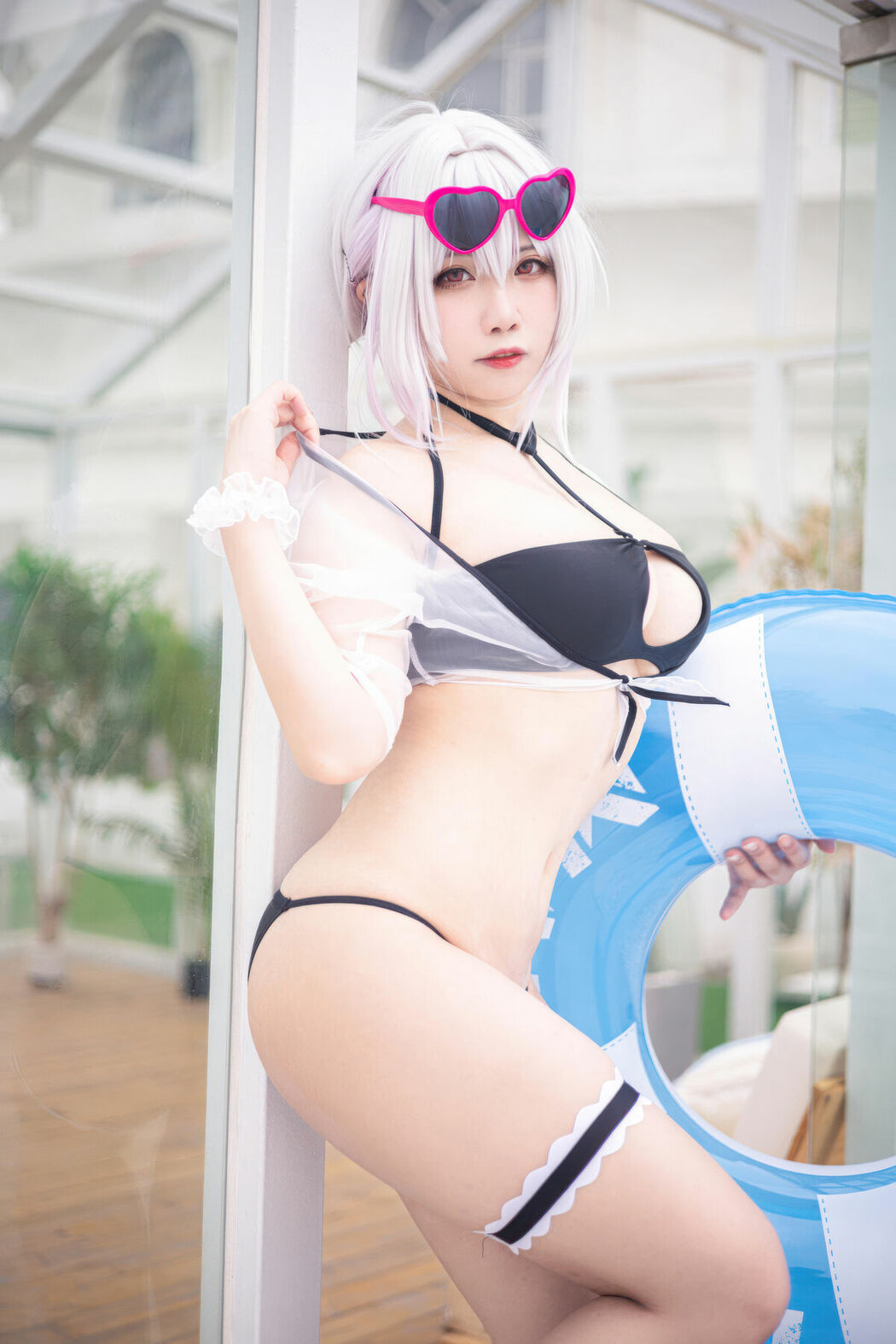 Coser@贞子蜜桃 – 天狼星泳装 (31P)