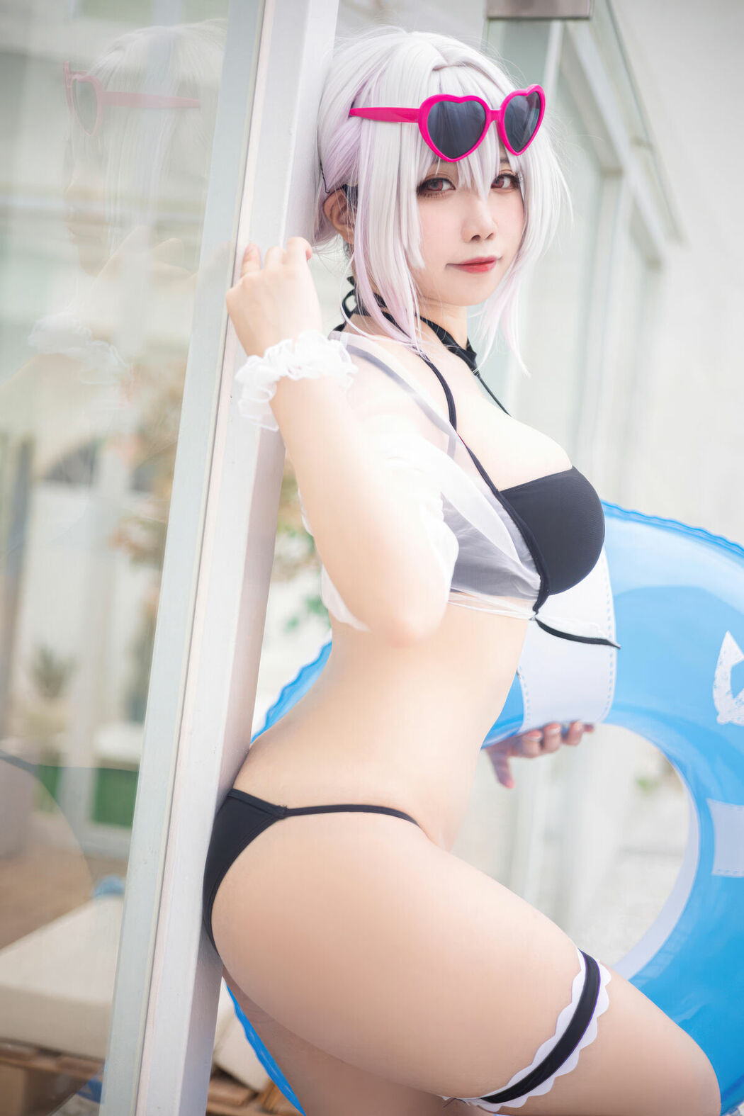 Coser@贞子蜜桃 – 天狼星泳装 (31P)