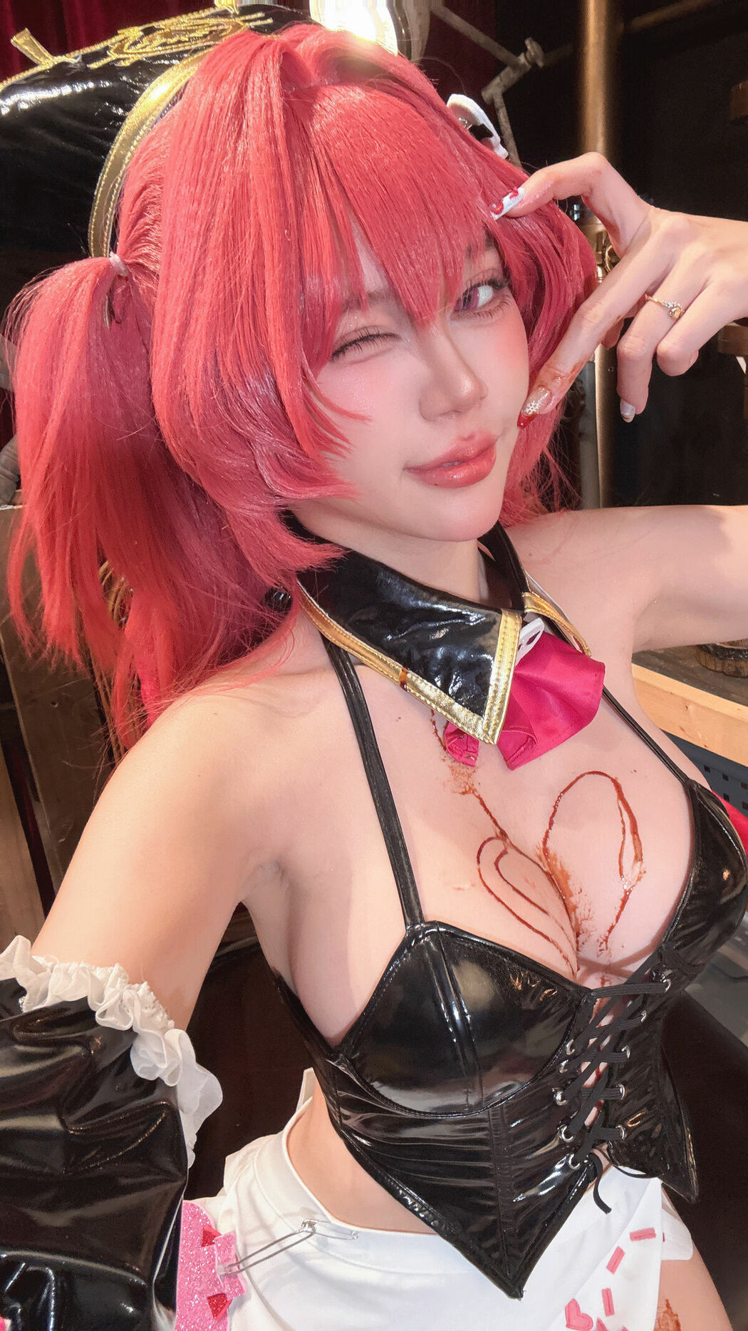 Coser@ZinieQ – Mast Romantic Maid (49P)