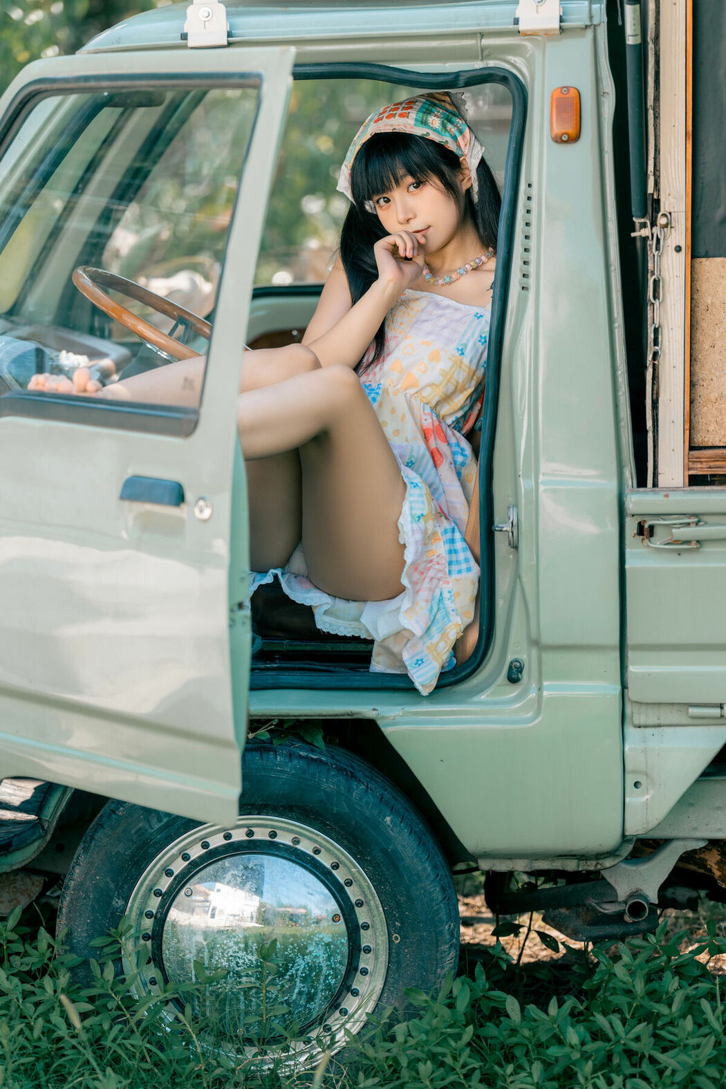 Coser@花音葉子 – 夏天的记忆 (40P – 1V)