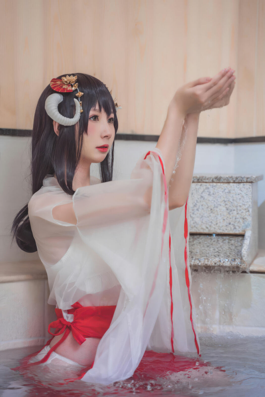 Coser@西园寺南歌 – 透明巫女 (31P)