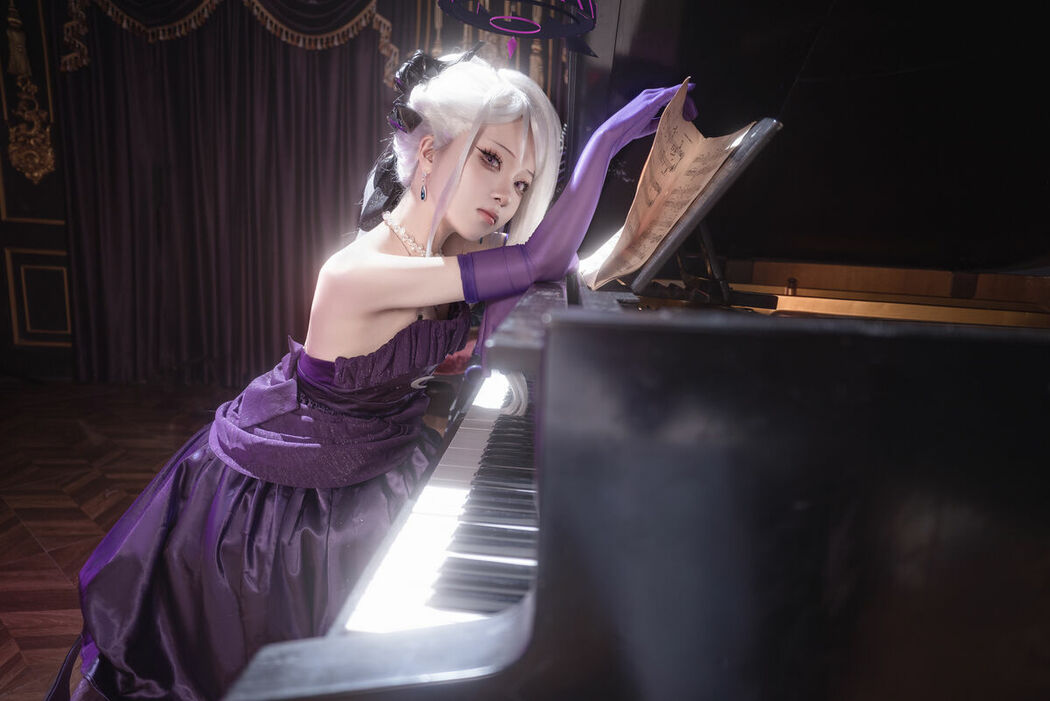 Coser@矢量鱼 – 蔚蓝档案 空崎日奈连衣裙 (35P)