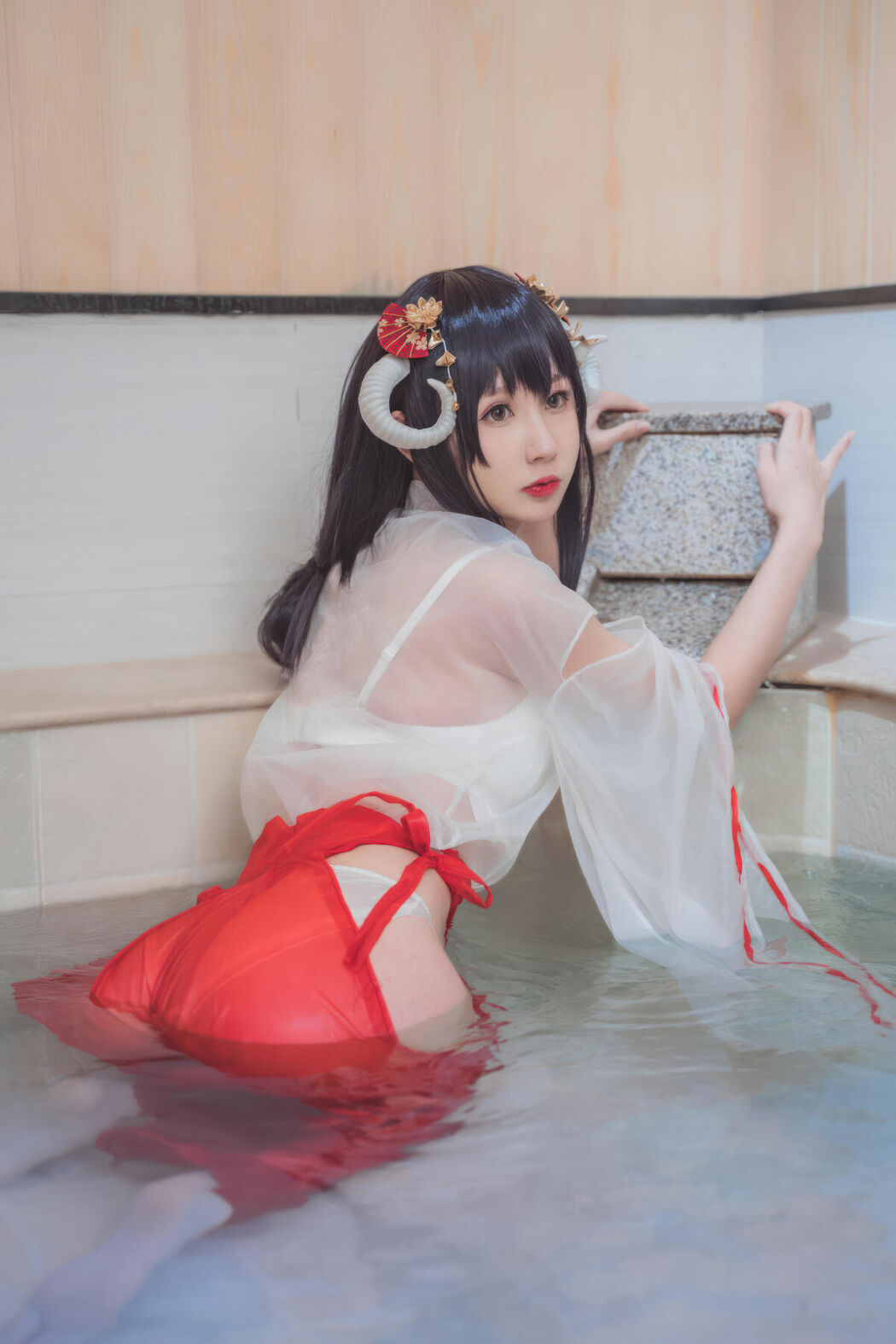 Coser@西园寺南歌 – 透明巫女 (31P)