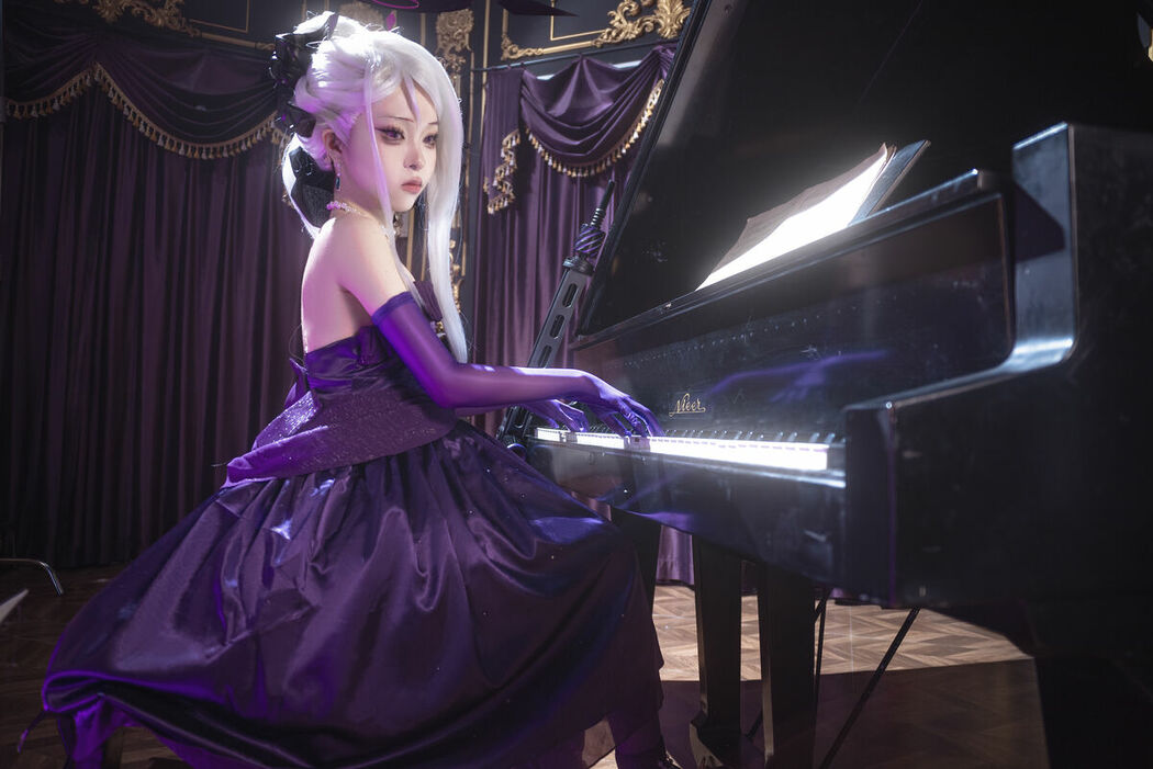 Coser@矢量鱼 – 蔚蓝档案 空崎日奈连衣裙 (35P)