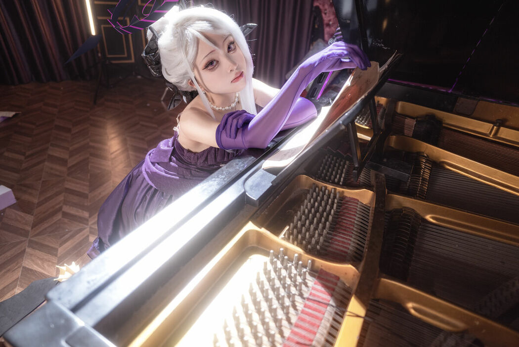 Coser@矢量鱼 – 蔚蓝档案 空崎日奈连衣裙 (35P)