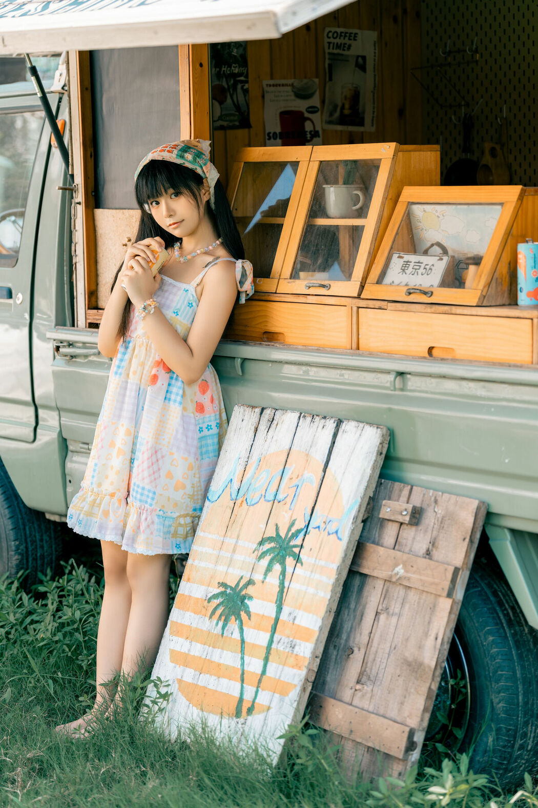 Coser@花音葉子 – 夏天的记忆 (40P – 1V)