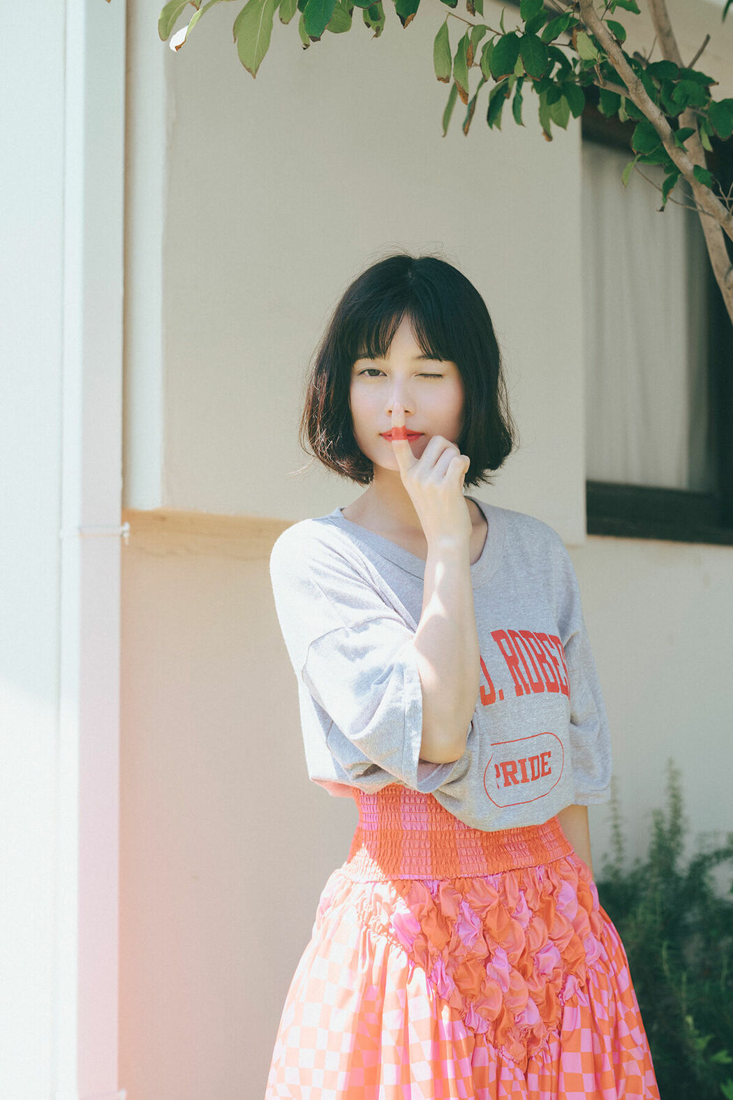 JP Sakurako Okubo 大久保桜子 – FLASHデジタル写真集 潮騒が聞こえる (59P)