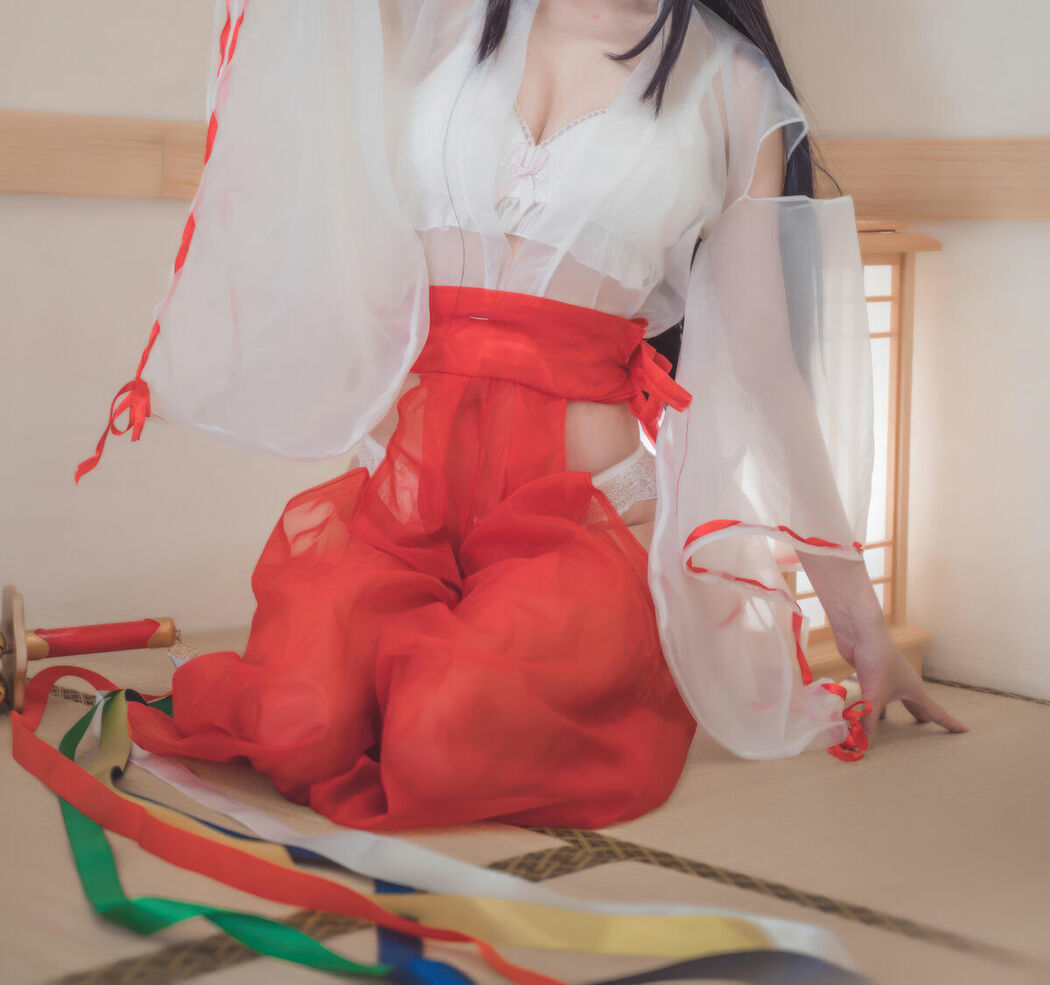 Coser@西园寺南歌 – 透明巫女 (31P)