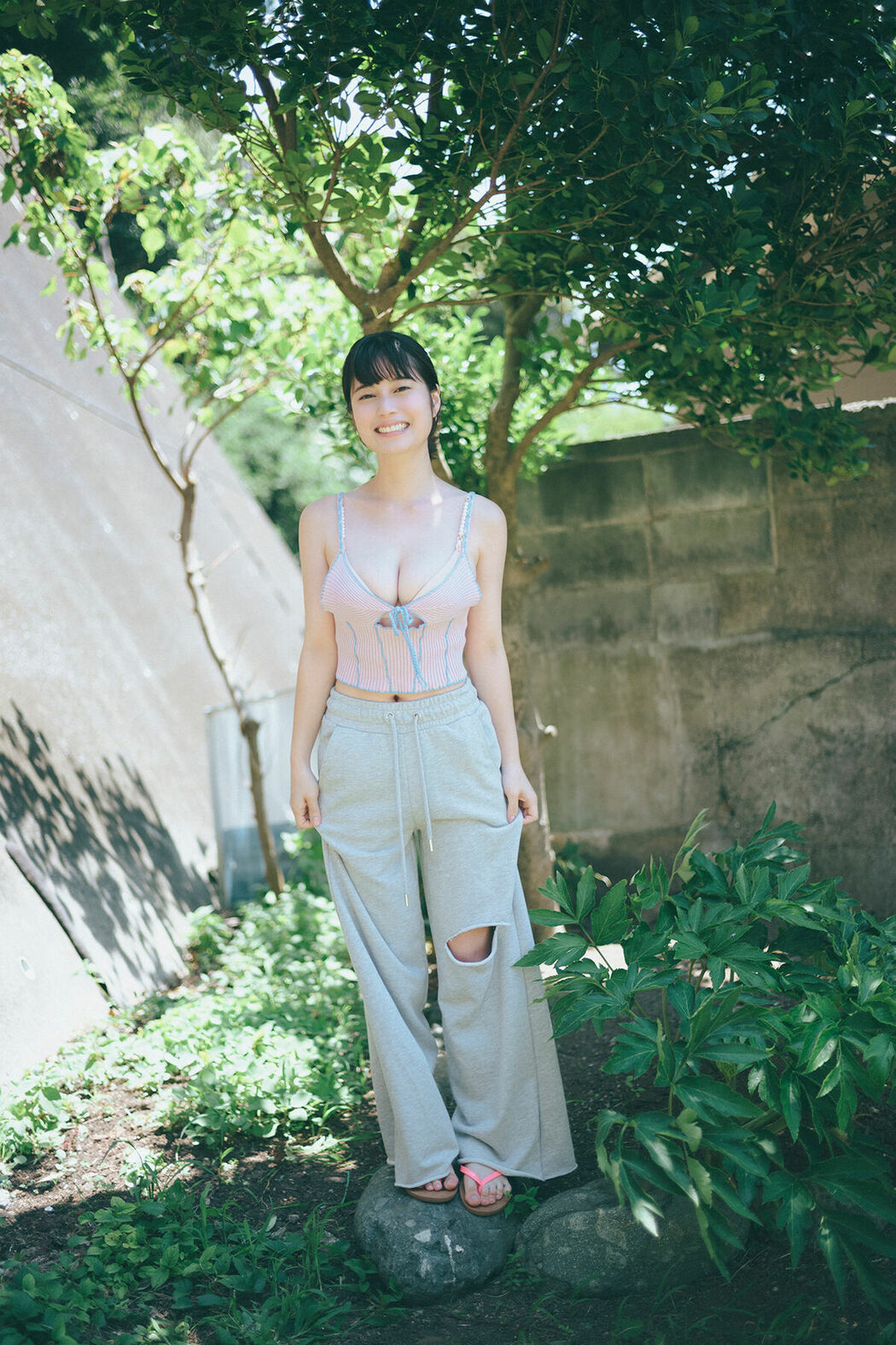 JP Sakurako Okubo 大久保桜子 – FLASHデジタル写真集 潮騒が聞こえる (59P)