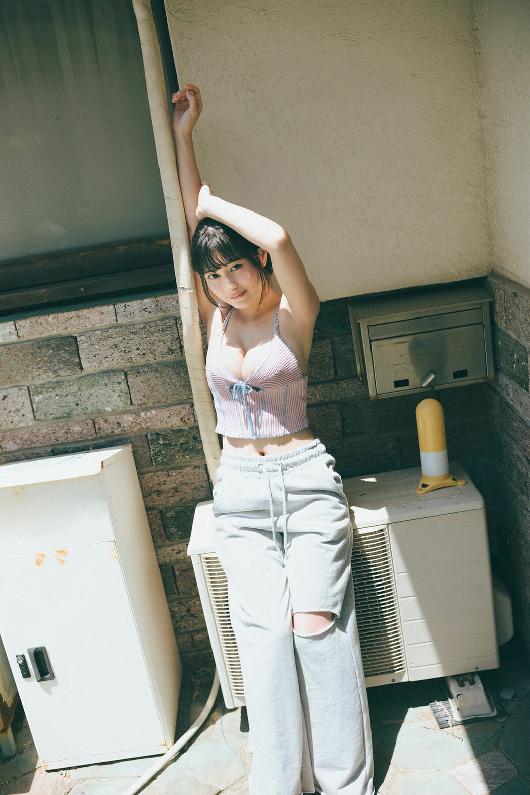 JP Sakurako Okubo 大久保桜子 – FLASHデジタル写真集 潮騒が聞こえる (59P)