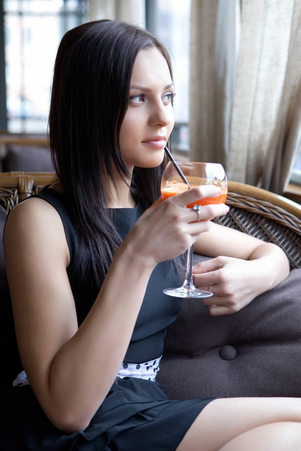 MetArt Taini – Hypnos Part02 (67P)