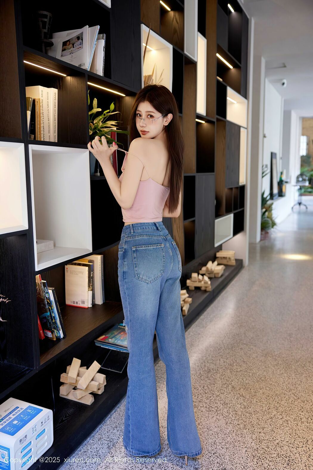 XiuRen秀人网 No.10983 Yin Tian Tian Sunny (84P)