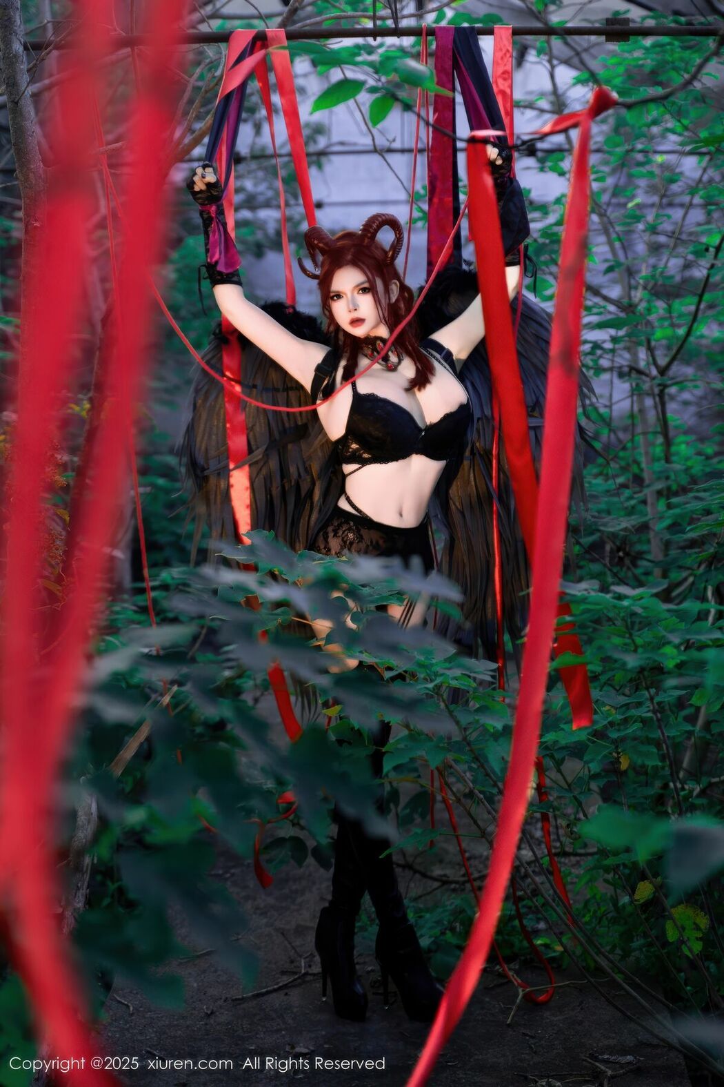 XiuRen秀人网 No.10994 Yi Li Sha You Dian Bai (67P)