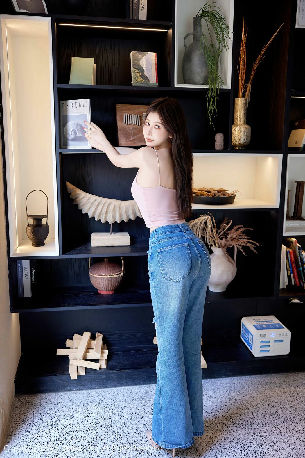 XiuRen秀人网 No.10983 Yin Tian Tian Sunny (84P)