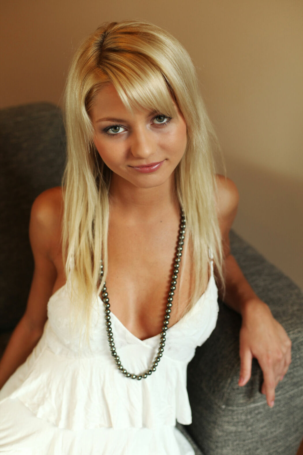 MetArt Grace – Presenting Grace Part01 (71P)