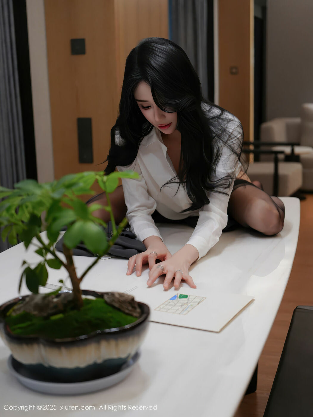 XiuRen秀人网 No.11004 Ye Zhi Nuo Mi Ji (76P)