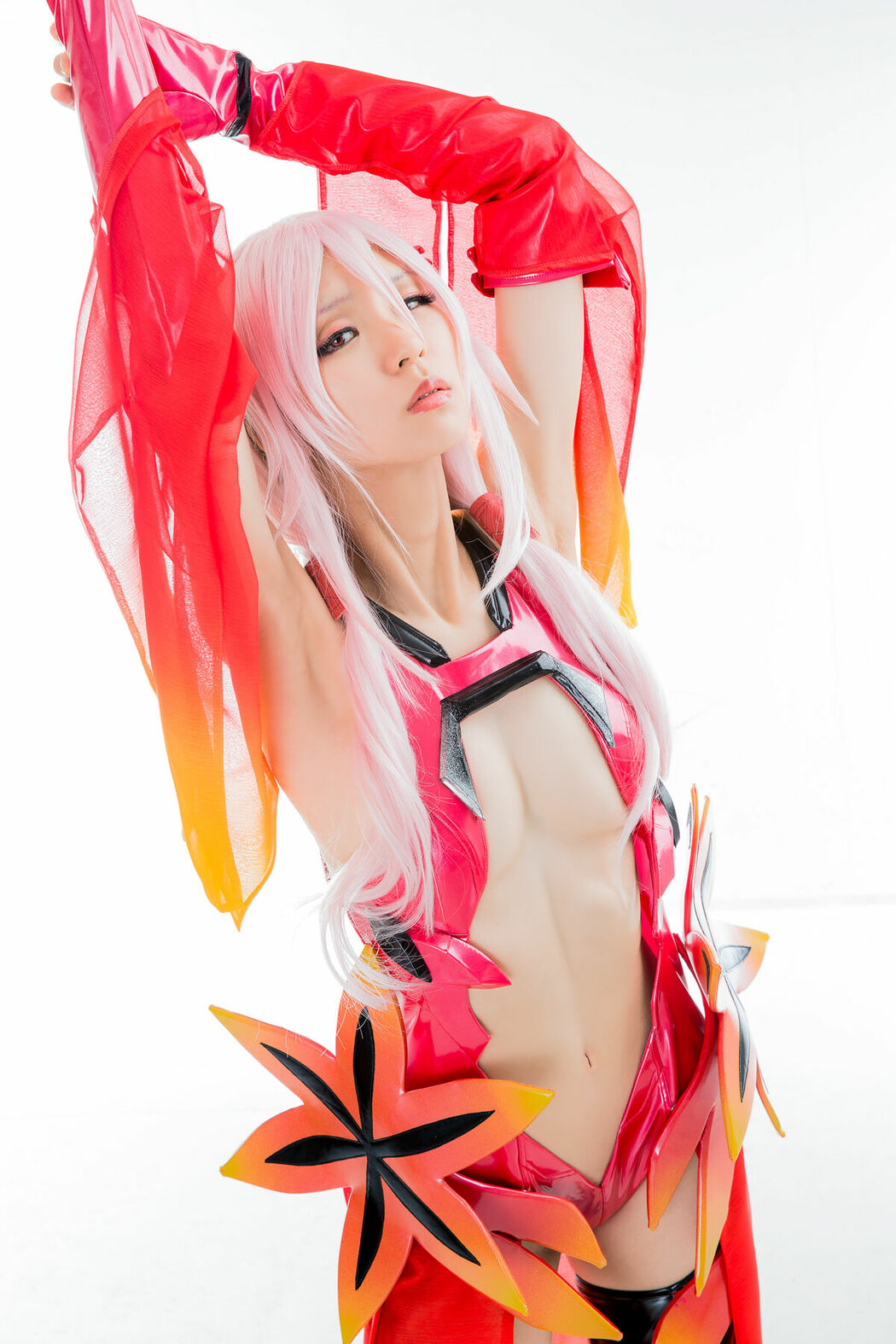 Coser@Mikehouse ミケ – The One Who Prays To Ask For Forgiveness Part01 (60P)