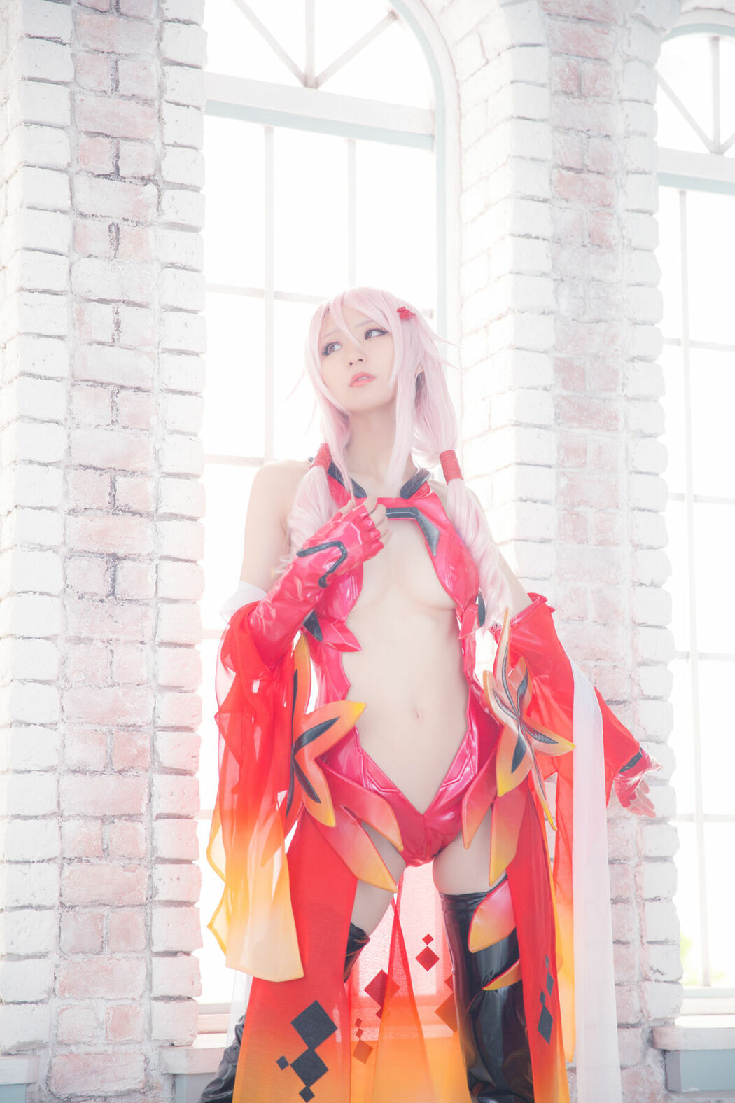 Coser@Mikehouse ミケ – The One Who Prays To Ask For Forgiveness Part03 (59P)