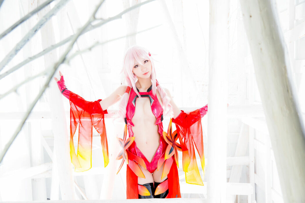 Coser@Mikehouse ミケ – The One Who Prays To Ask For Forgiveness Part02 (60P)