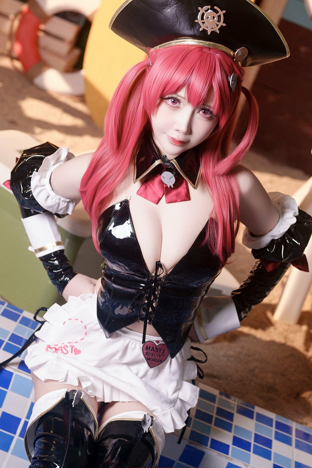 Coser@抱走莫子aa – 胜利女神 妮姬 马斯特 (19P) Cover Photo