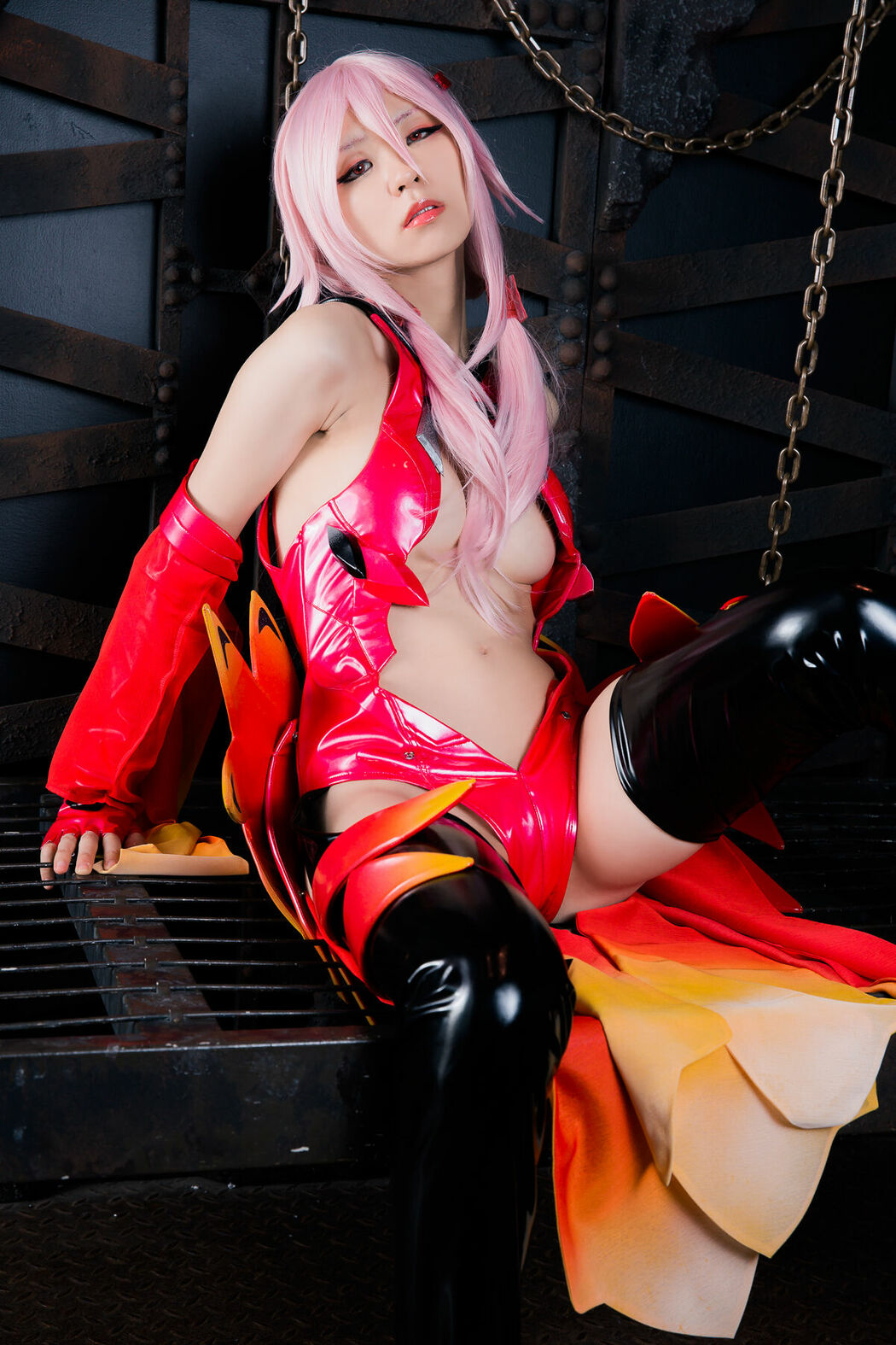 Coser@Mikehouse ミケ – The One Who Prays To Ask For Forgiveness Part01 (60P)