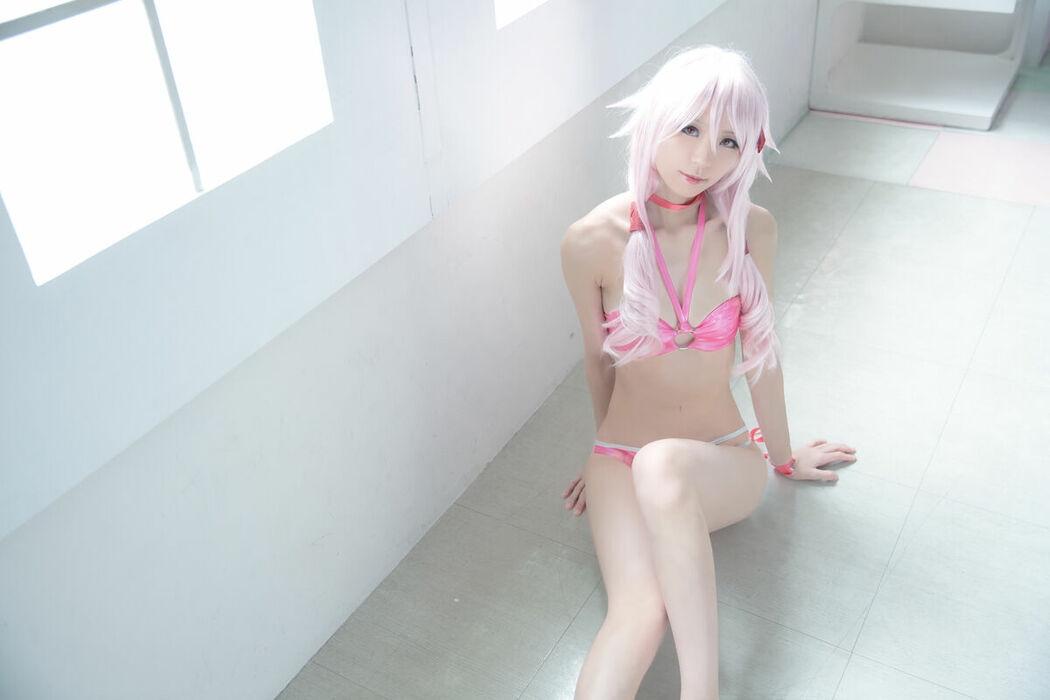Coser@Mikehouse ミケ – The One Who Prays To Ask For Forgiveness Part06 (59P)