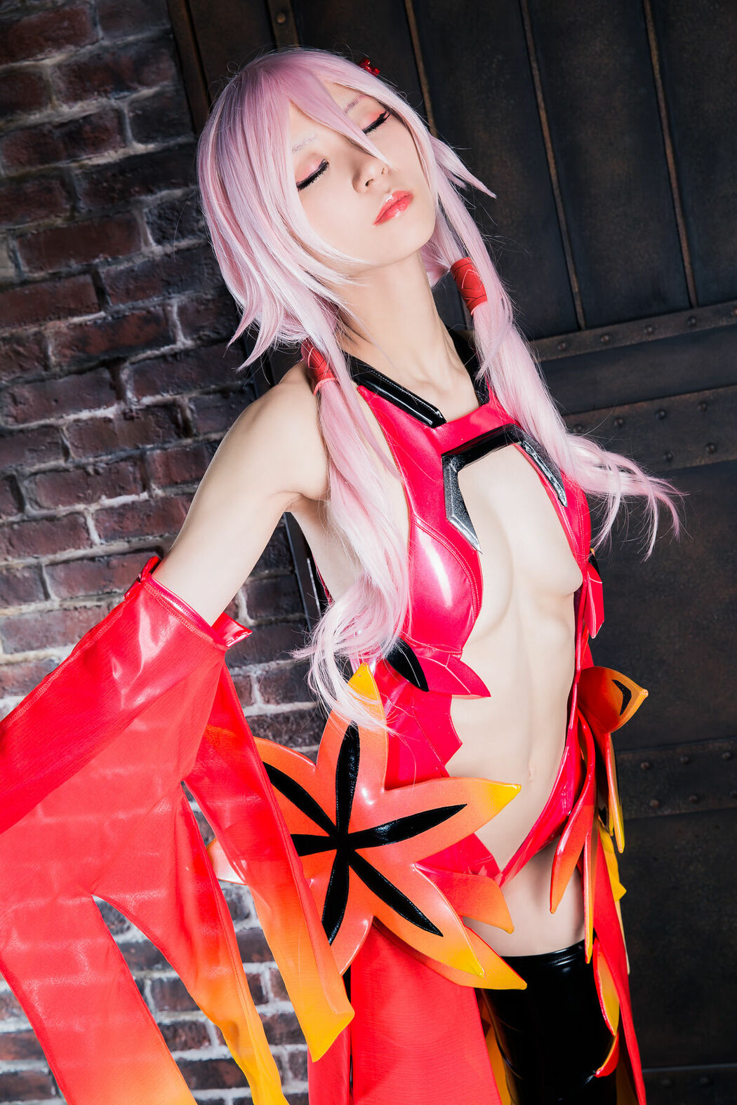 Coser@Mikehouse ミケ – The One Who Prays To Ask For Forgiveness Part01 (60P)