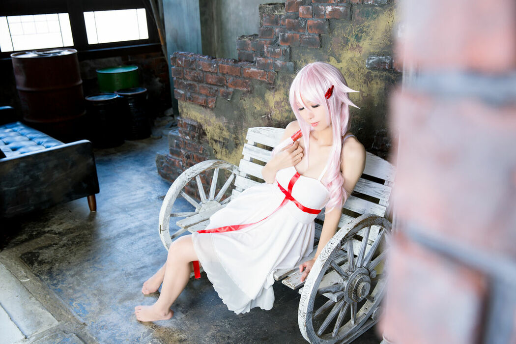 Coser@Mikehouse ミケ – The One Who Prays To Ask For Forgiveness Part05 (59P)