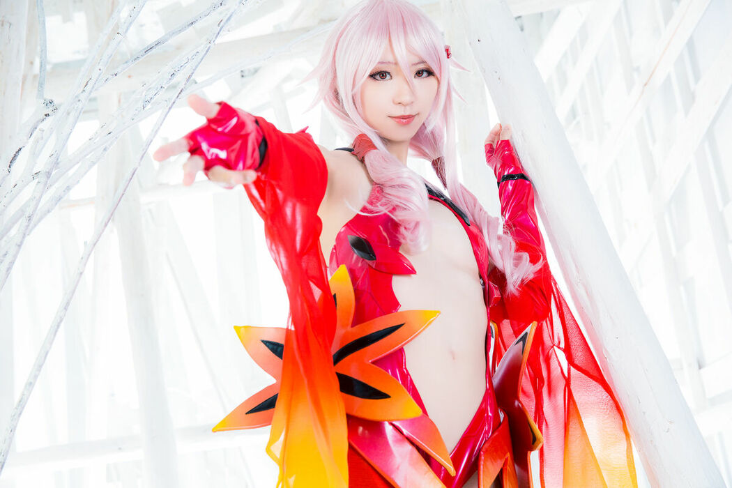 Coser@Mikehouse ミケ – The One Who Prays To Ask For Forgiveness Part02 (60P)