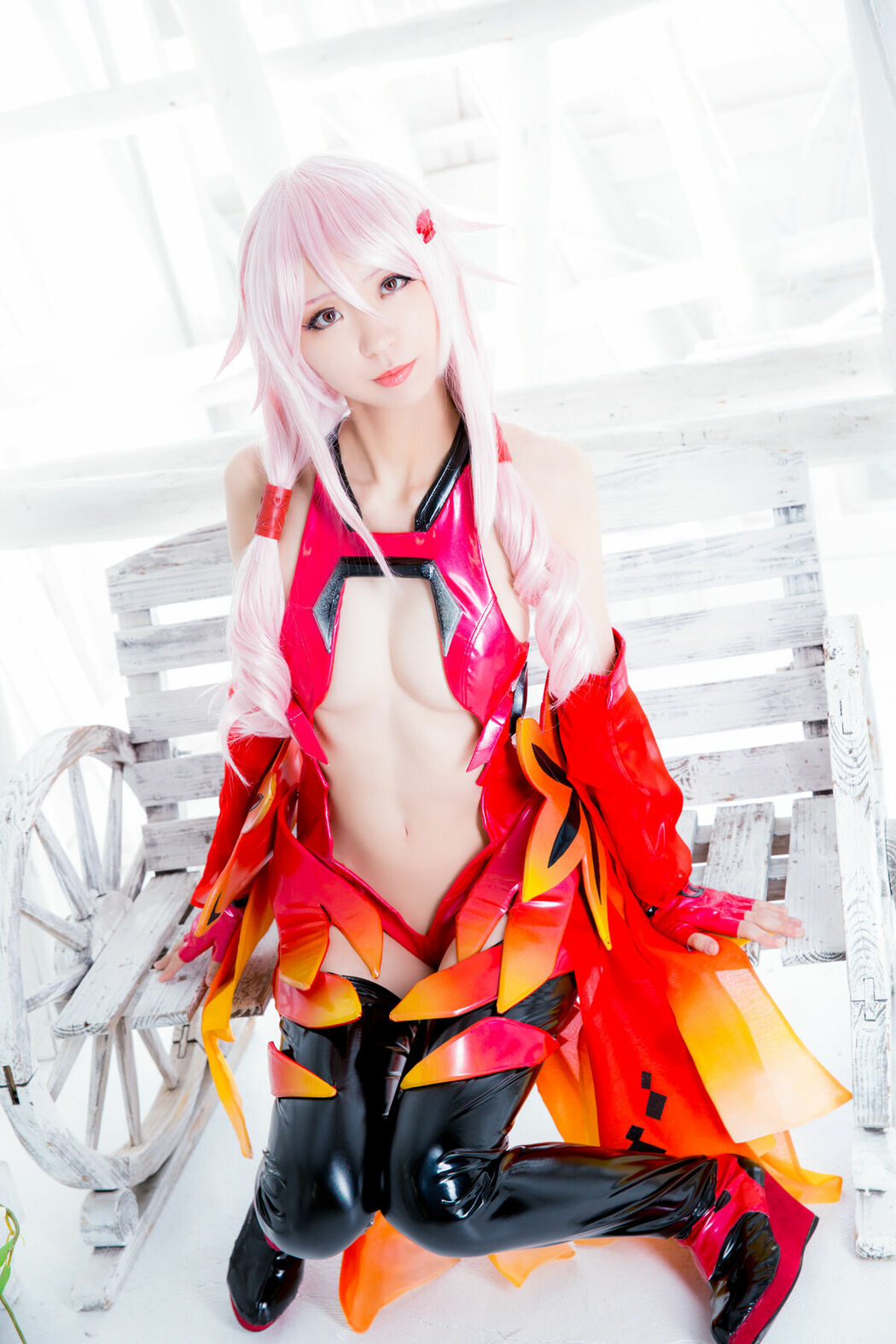 Coser@Mikehouse ミケ – The One Who Prays To Ask For Forgiveness Part02 (60P)