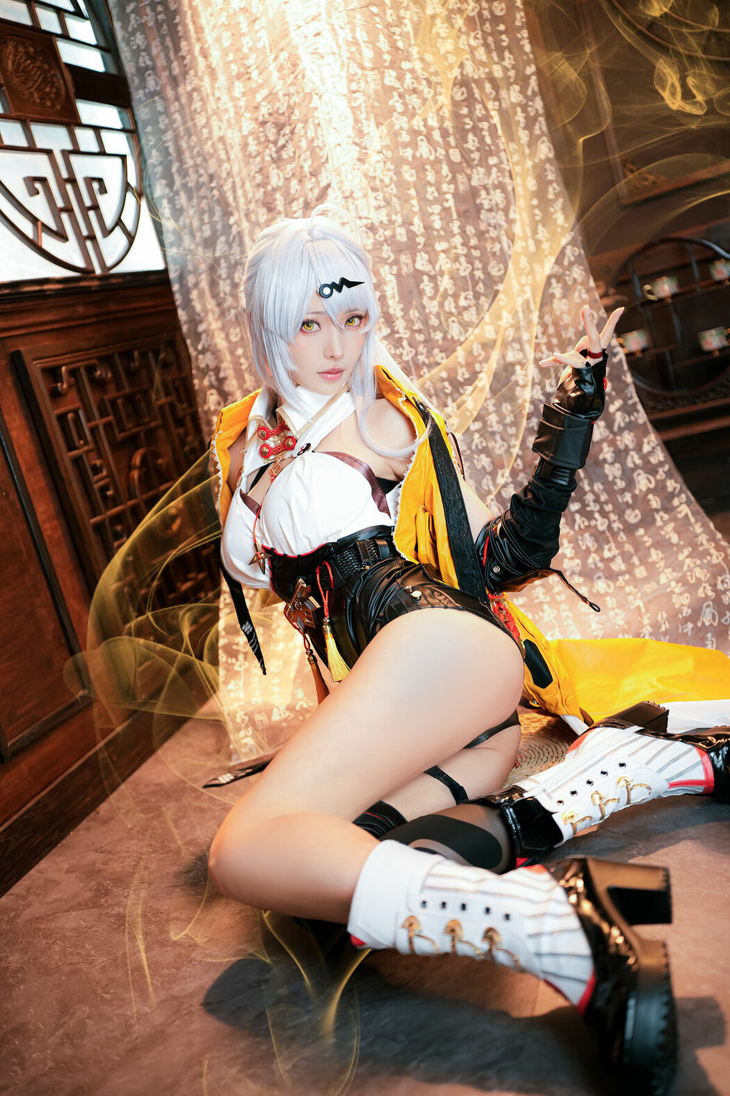 Coser@Ely_eee ElyEE子 – 绝区零-仪玄 (21P – 5V)