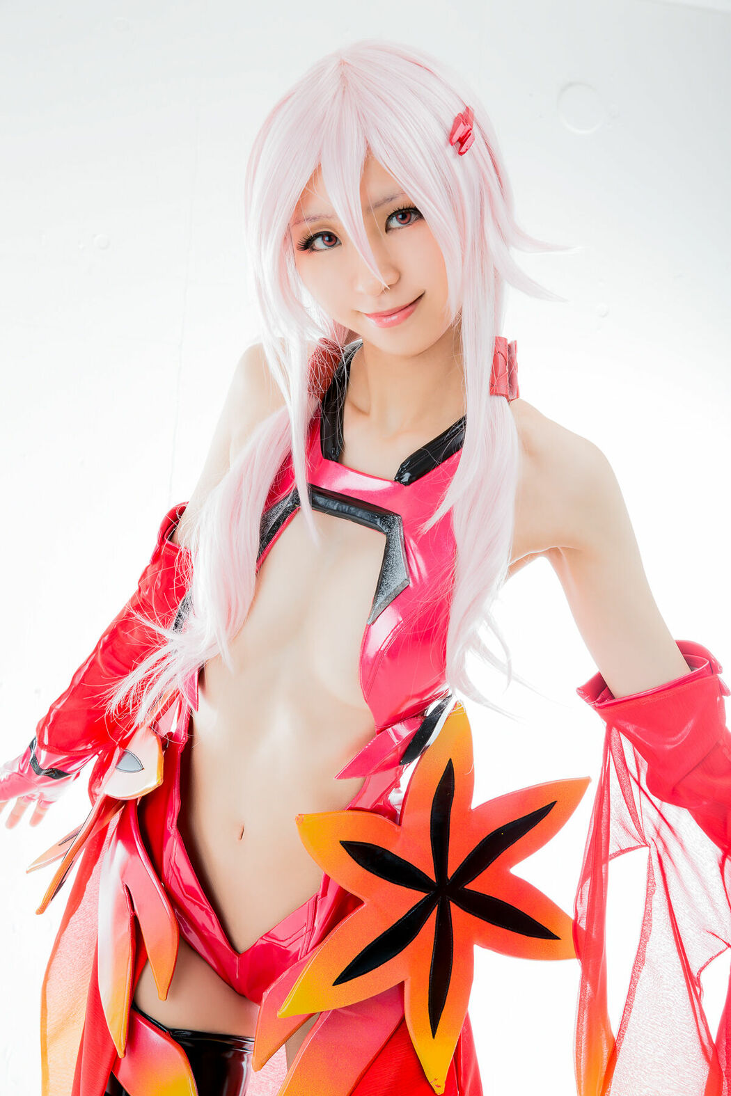 Coser@Mikehouse ミケ – The One Who Prays To Ask For Forgiveness Part01 (60P)