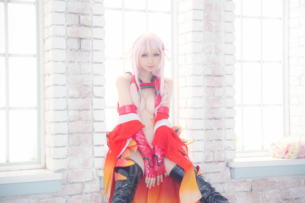Coser@Mikehouse ミケ – The One Who Prays To Ask For Forgiveness Part02 (60P)