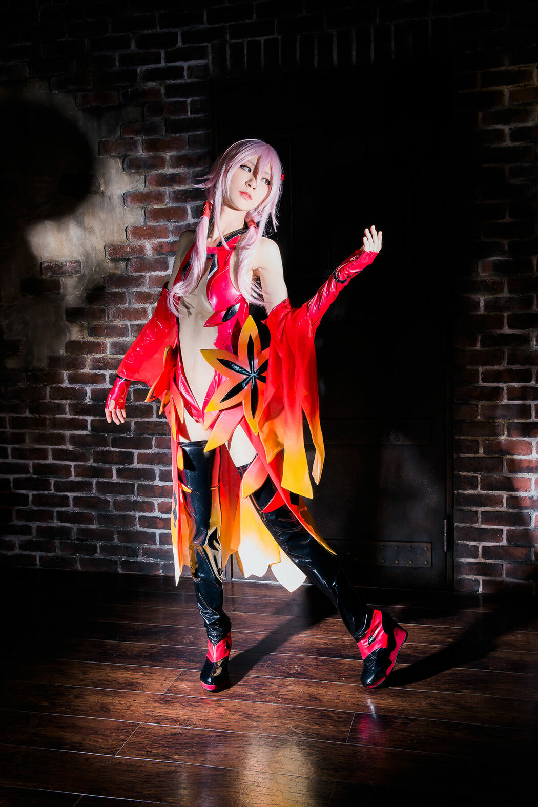 Coser@Mikehouse ミケ – The One Who Prays To Ask For Forgiveness Part01 (60P)