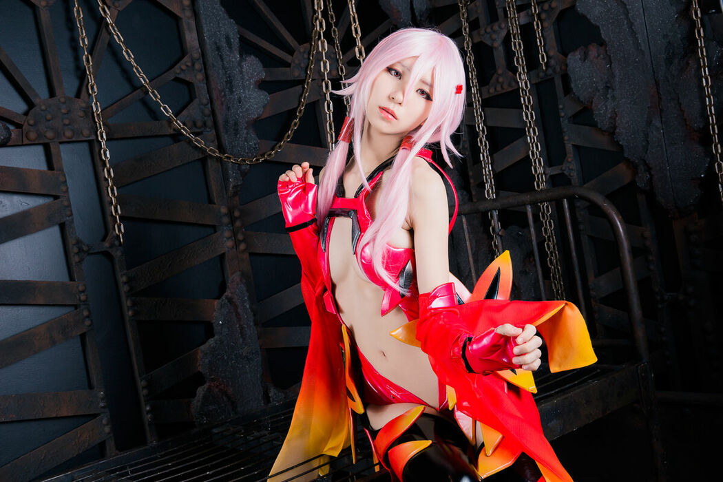Coser@Mikehouse ミケ – The One Who Prays To Ask For Forgiveness Part01 (60P)