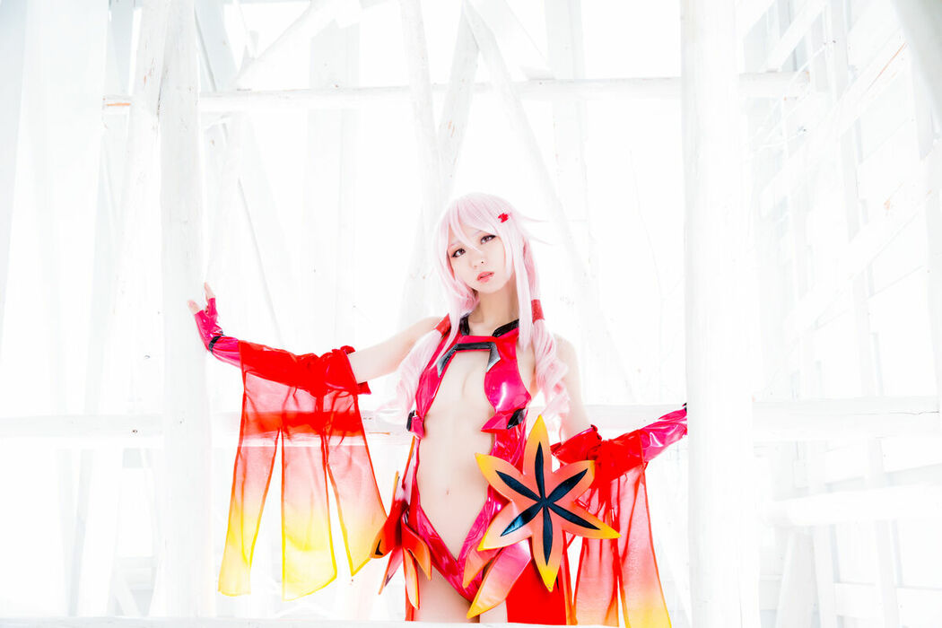 Coser@Mikehouse ミケ – The One Who Prays To Ask For Forgiveness Part02 (60P)