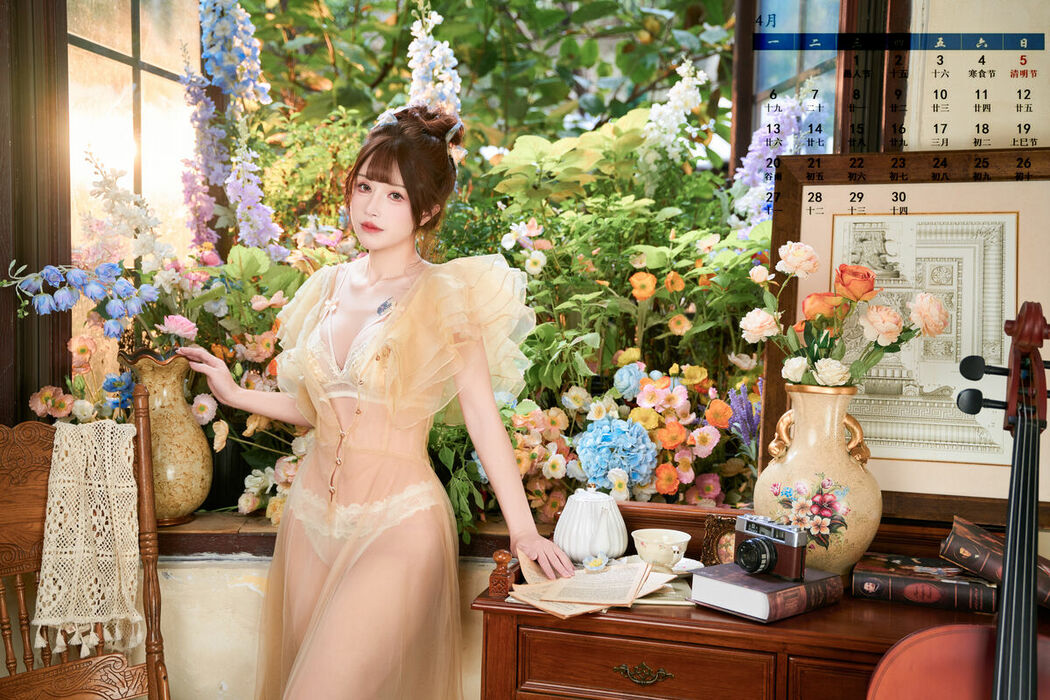 Coser@鹿八岁 – 2026精选日历壁纸 (13P)