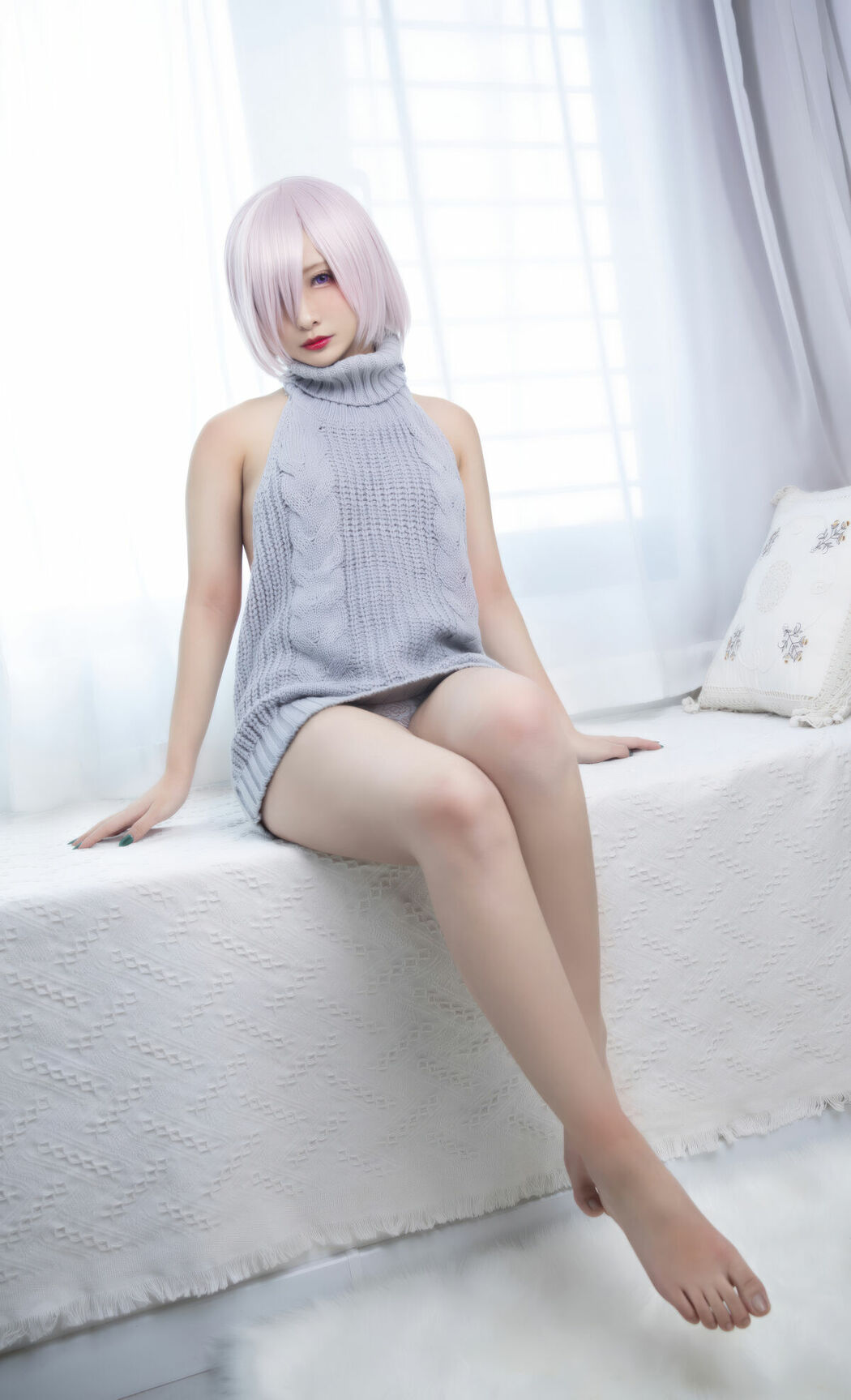 Coser@洛璃LoLiSAMA – 玛修露背毛衣 (24P)