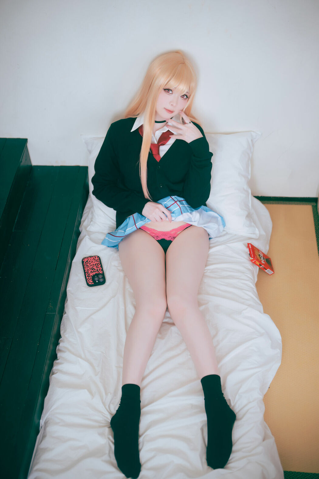 Coser@霜月shimo – 喜多川海梦 My Dress Up Part01 (48P)