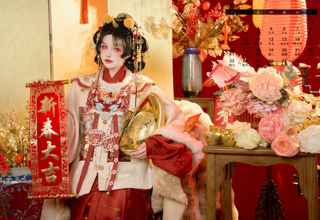 Coser@鹿八岁 – 2026精选日历壁纸 (13P)