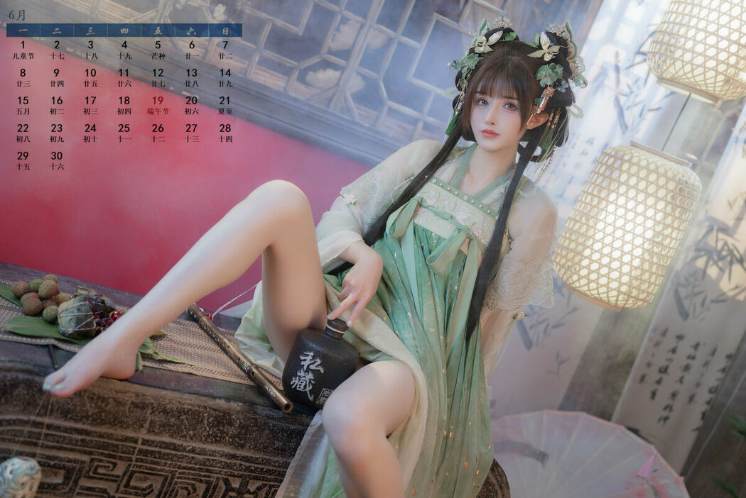 Coser@鹿八岁 – 2026精选日历壁纸 (13P)