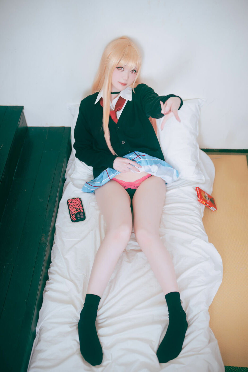 Coser@霜月shimo – 喜多川海梦 My Dress Up Part01 (48P)
