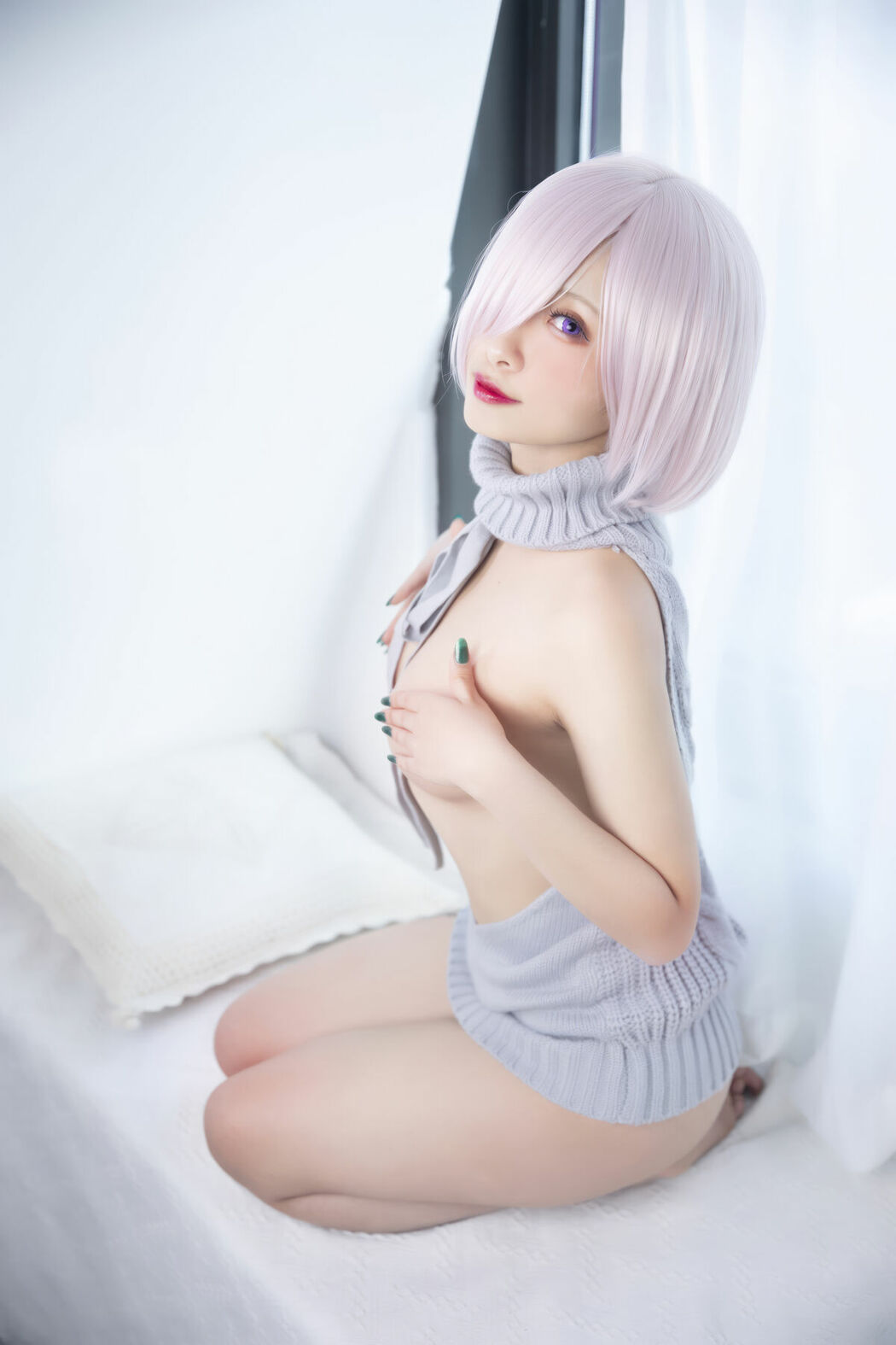 Coser@洛璃LoLiSAMA – 玛修露背毛衣 (24P)