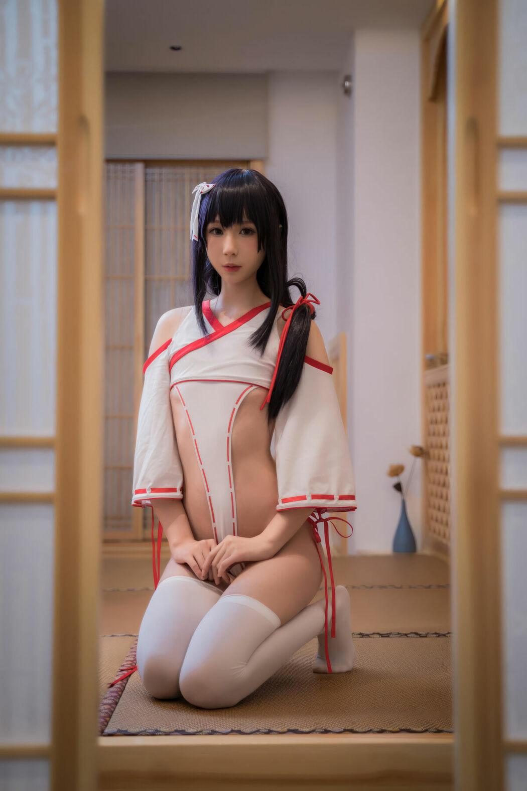 Coser@西园寺南歌 – 妈妈子巫女 (31P)