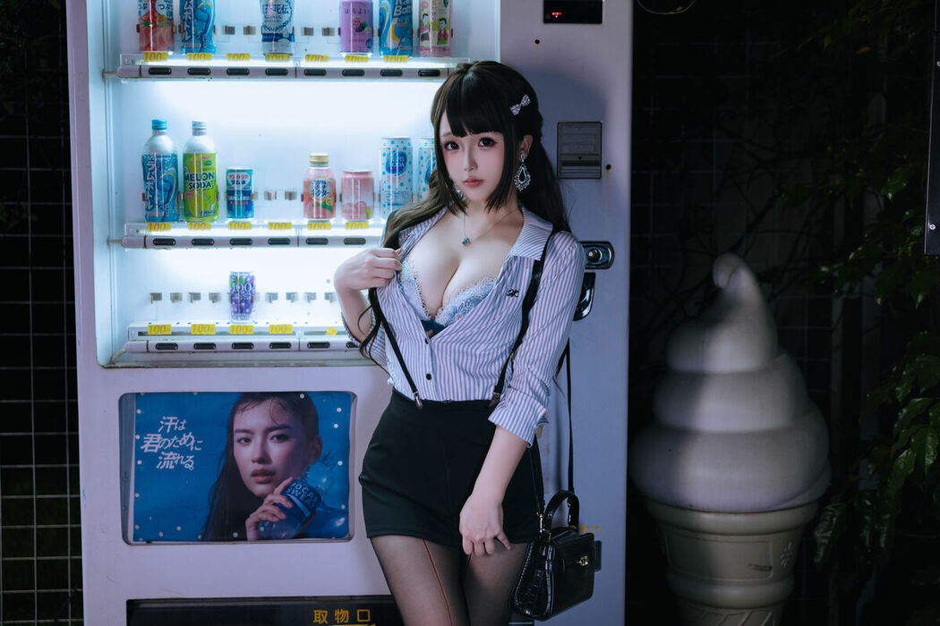 Coser@日奈娇 – 下班的OL Part02 (61P)