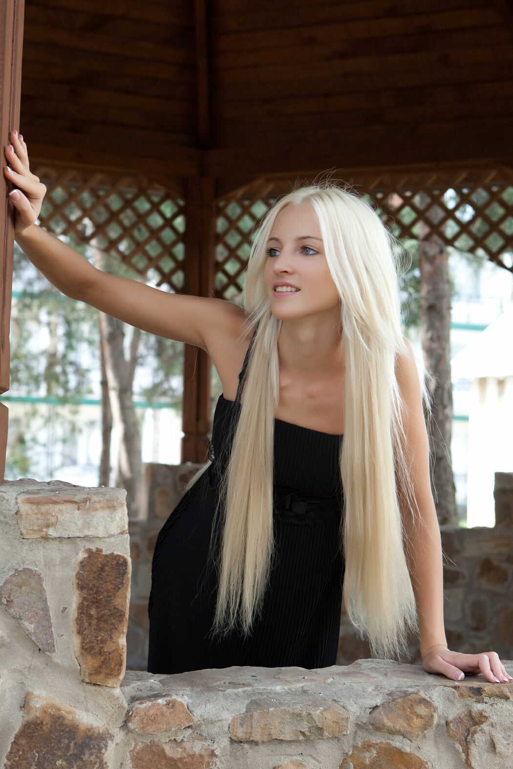 MetArt Alysha – Enivrante Part01 (58P)