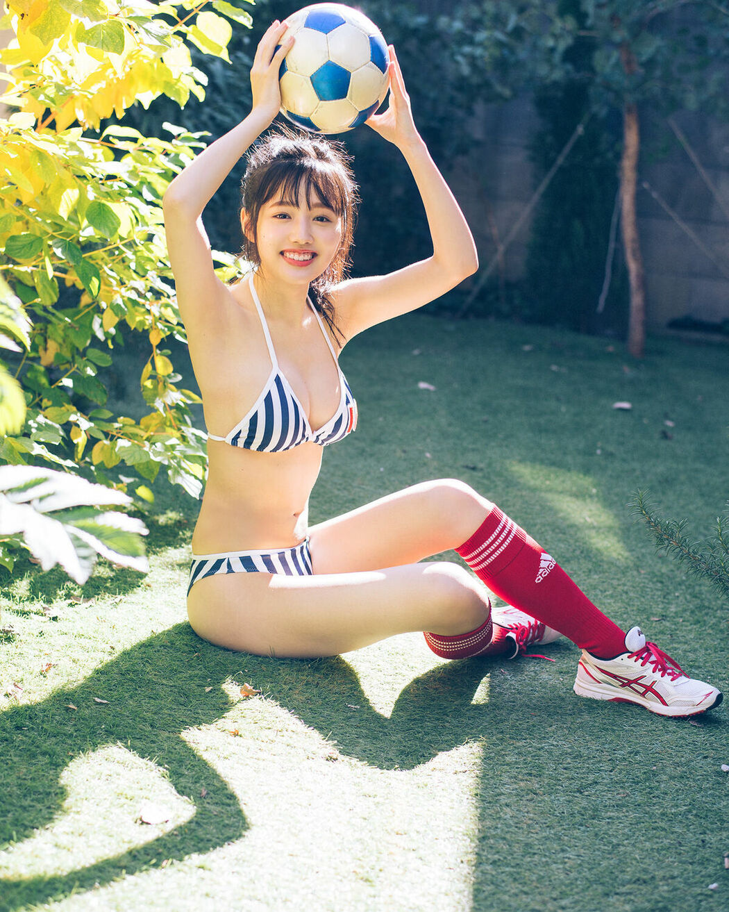 JP Sakura Ando 藤水咲桜 – FLASHデジタル写真集 私を咲かせて (78P)