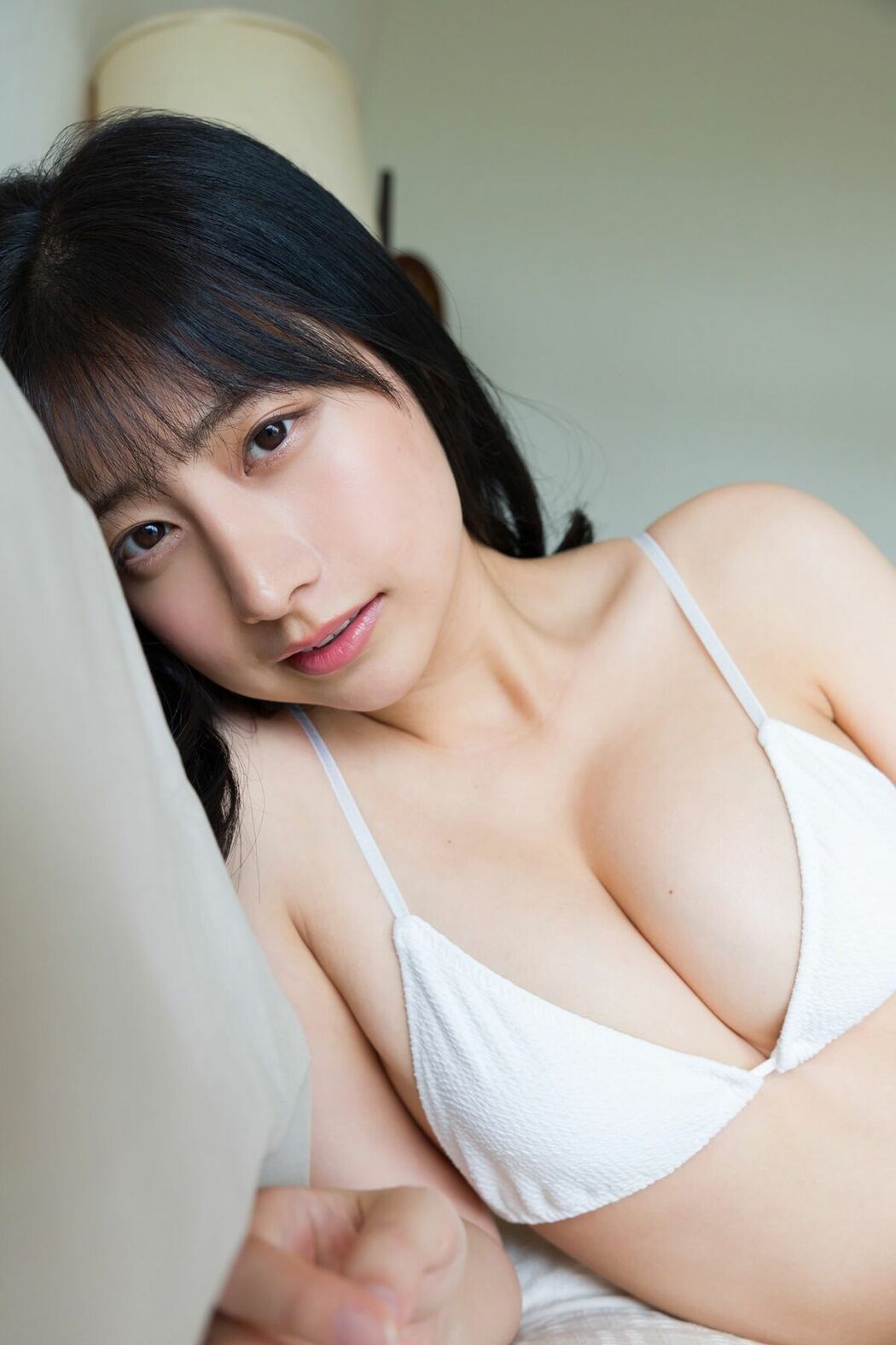 JP Yuka Suzuki 鈴木優香 – 密室のふれあい SPA デジタル写真集 (44P)