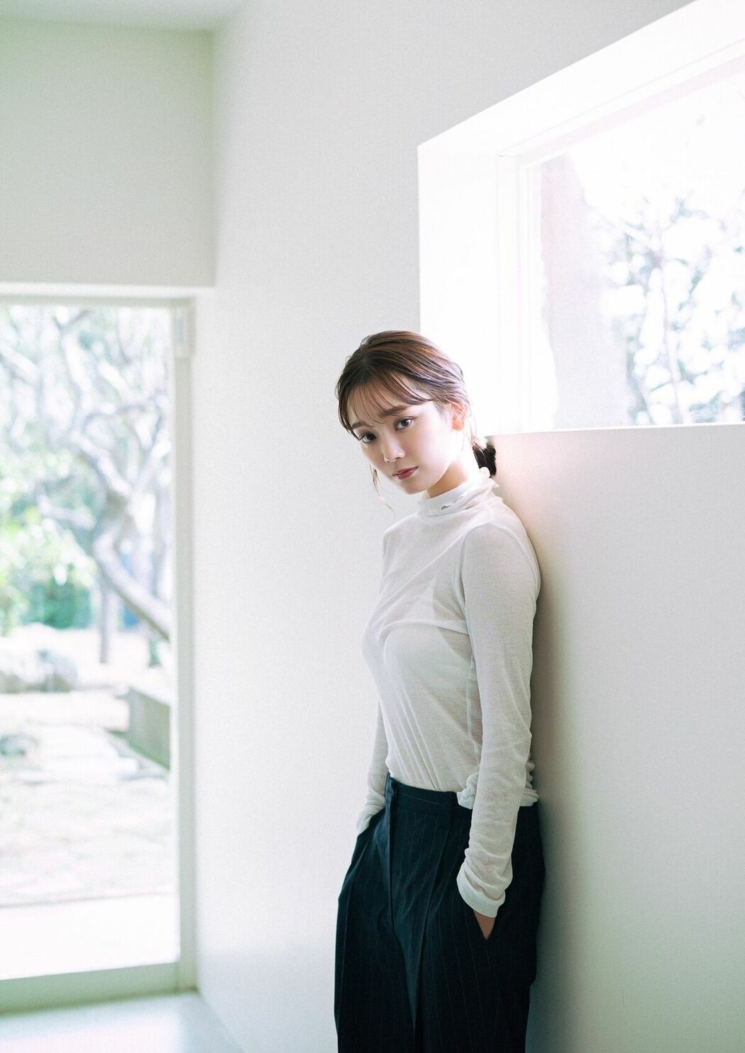 JP 青戸しの – デジタル限定 YJ PHOTO BOOK 写真集 つかまえて (45P)