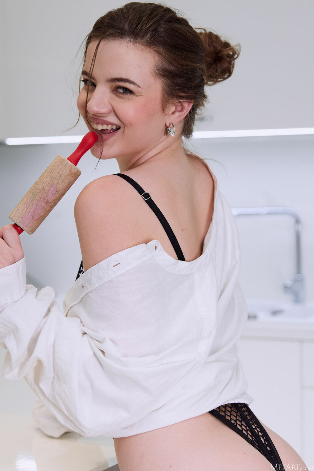 MetArt Toree – Morning Mischief Part01 (64P)